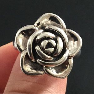 Silver Flower Ring